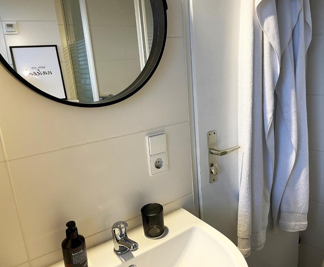 Studio Apartment Mit Parkplatz Oberesslingen Exterior photo